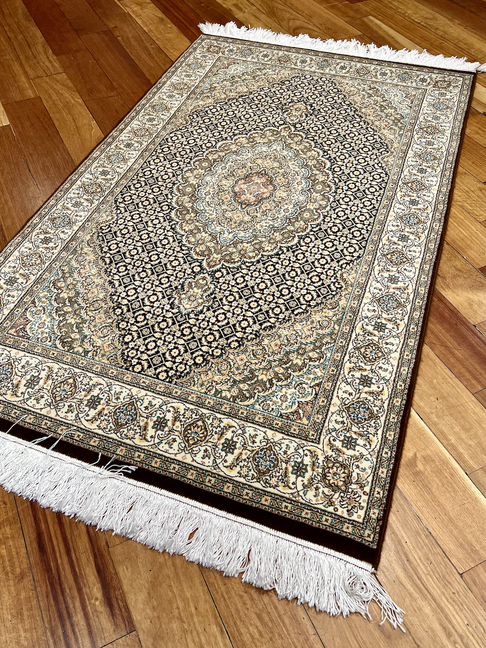 KHOOB-J 1.50m x 1.00m