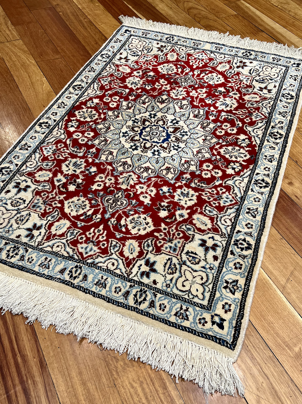 NAEIN-C 1.42m x 0.48m