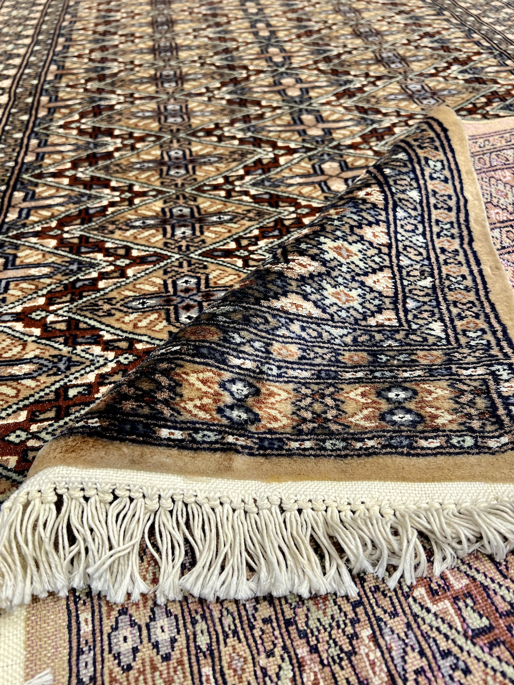 BOKHARA-B2 1.63m x 0.98m