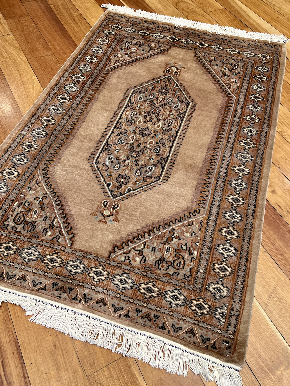 BOKHARA-B3 1.50m x 0.93m
