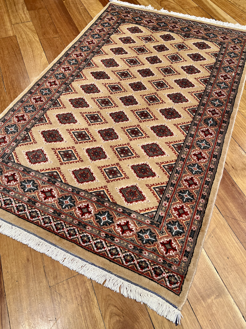 BOKHARA-B8 1.58m x 0.97m