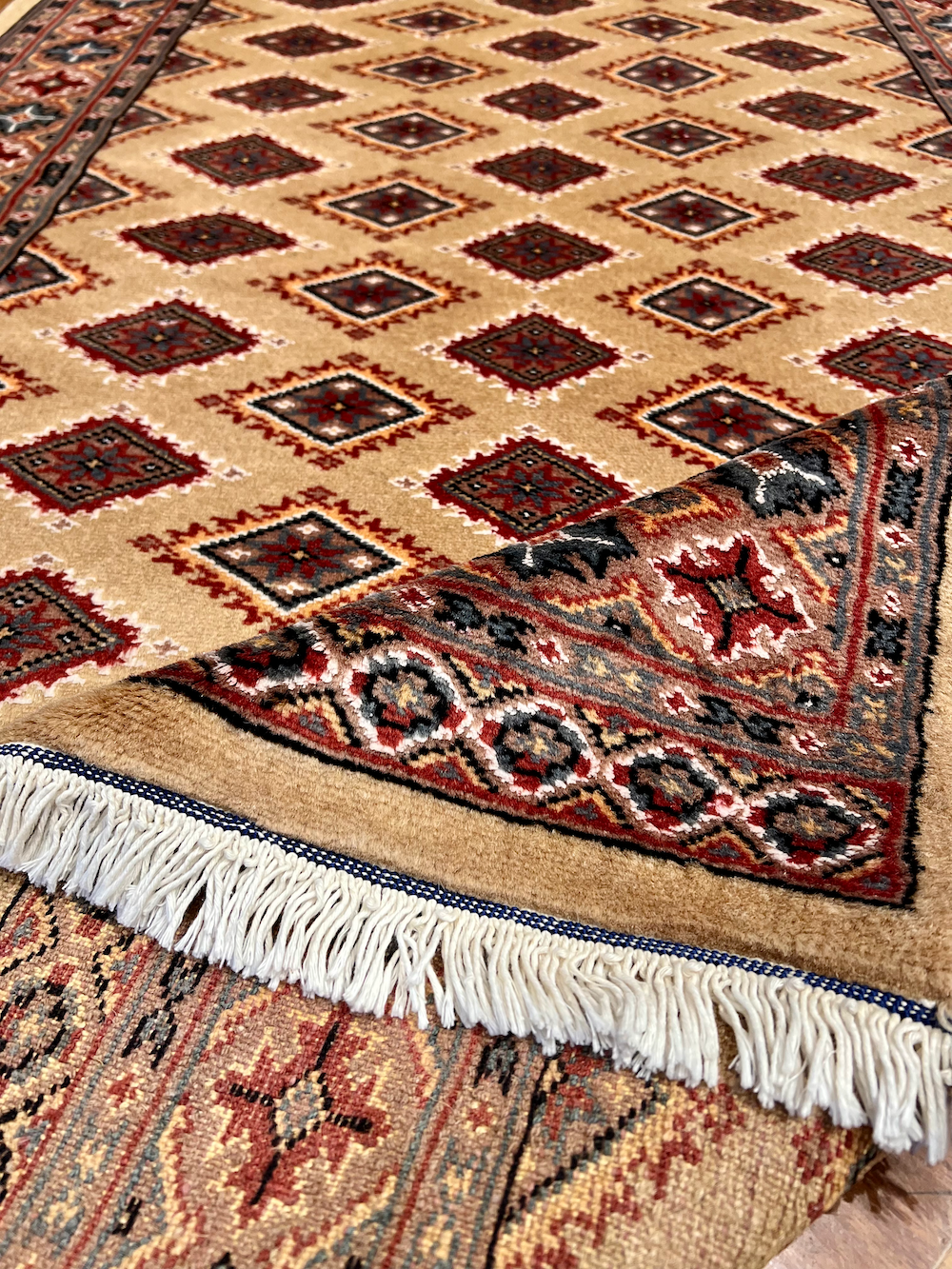BOKHARA-B8 1.58m x 0.97m