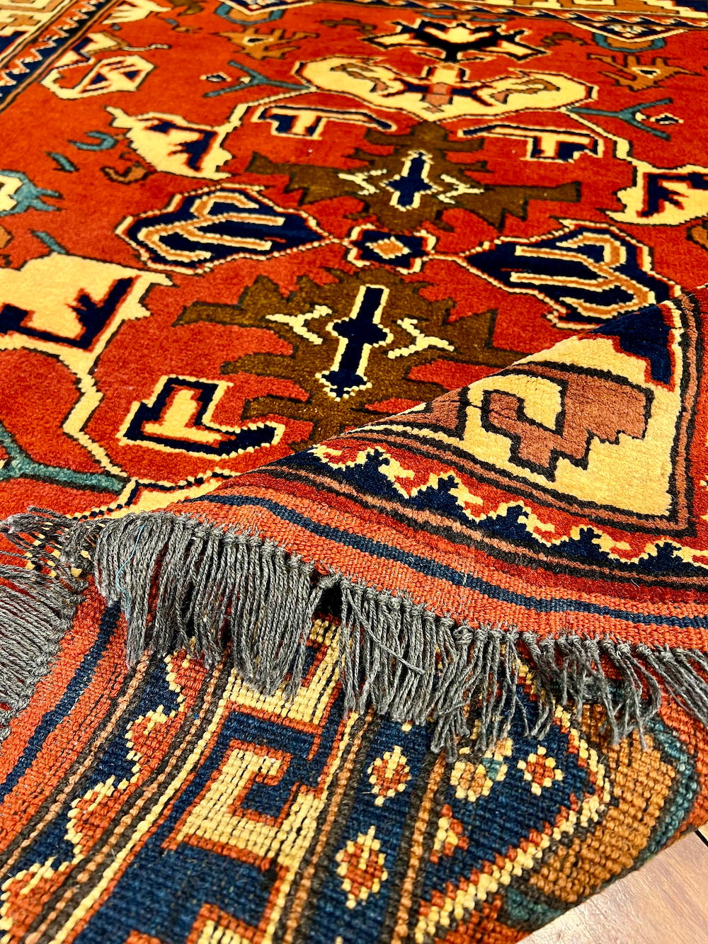 CHECHEN-O 1.10m x 1.05m