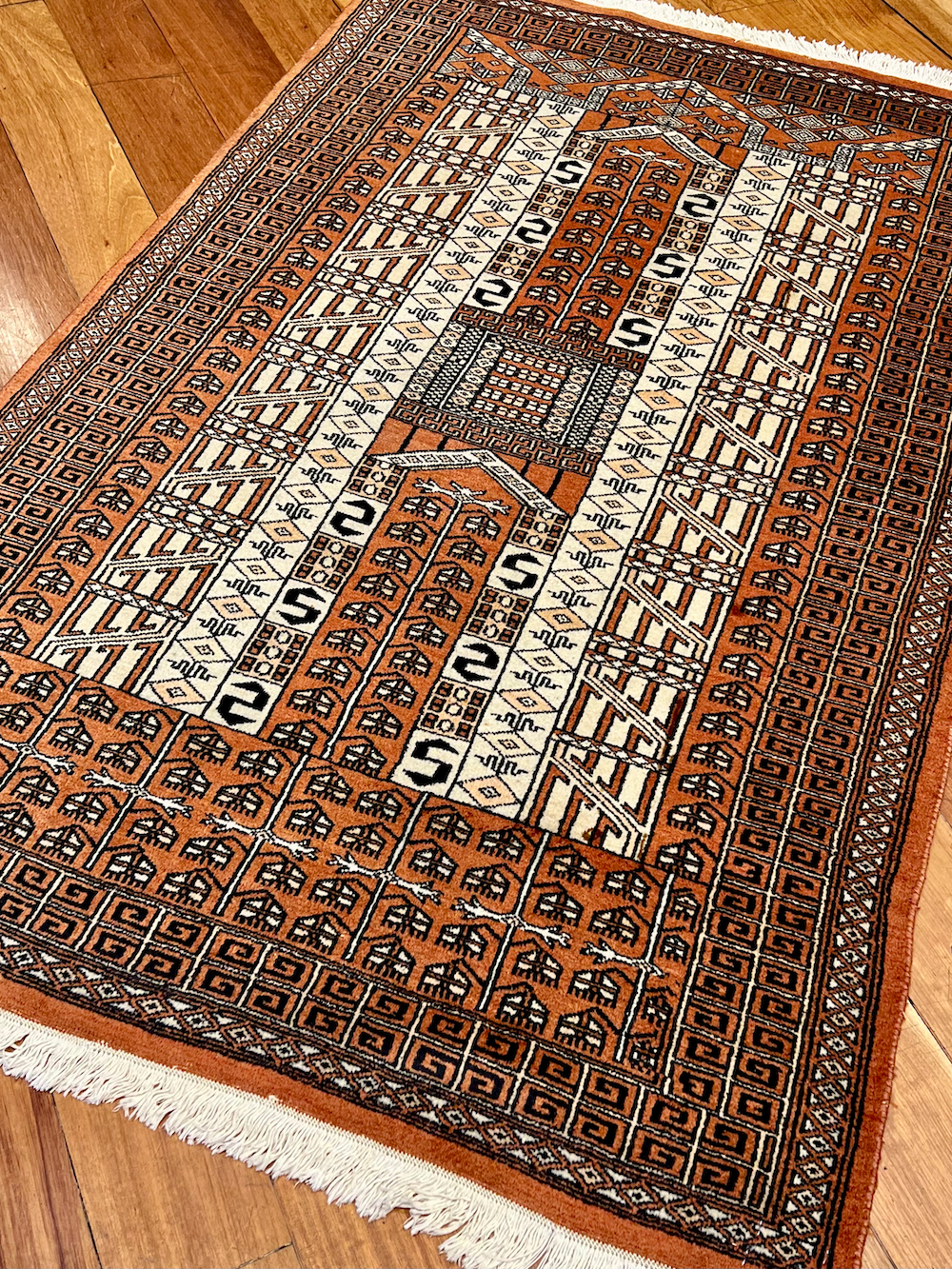 BOKHARA-C2 1.65m x 1.00m