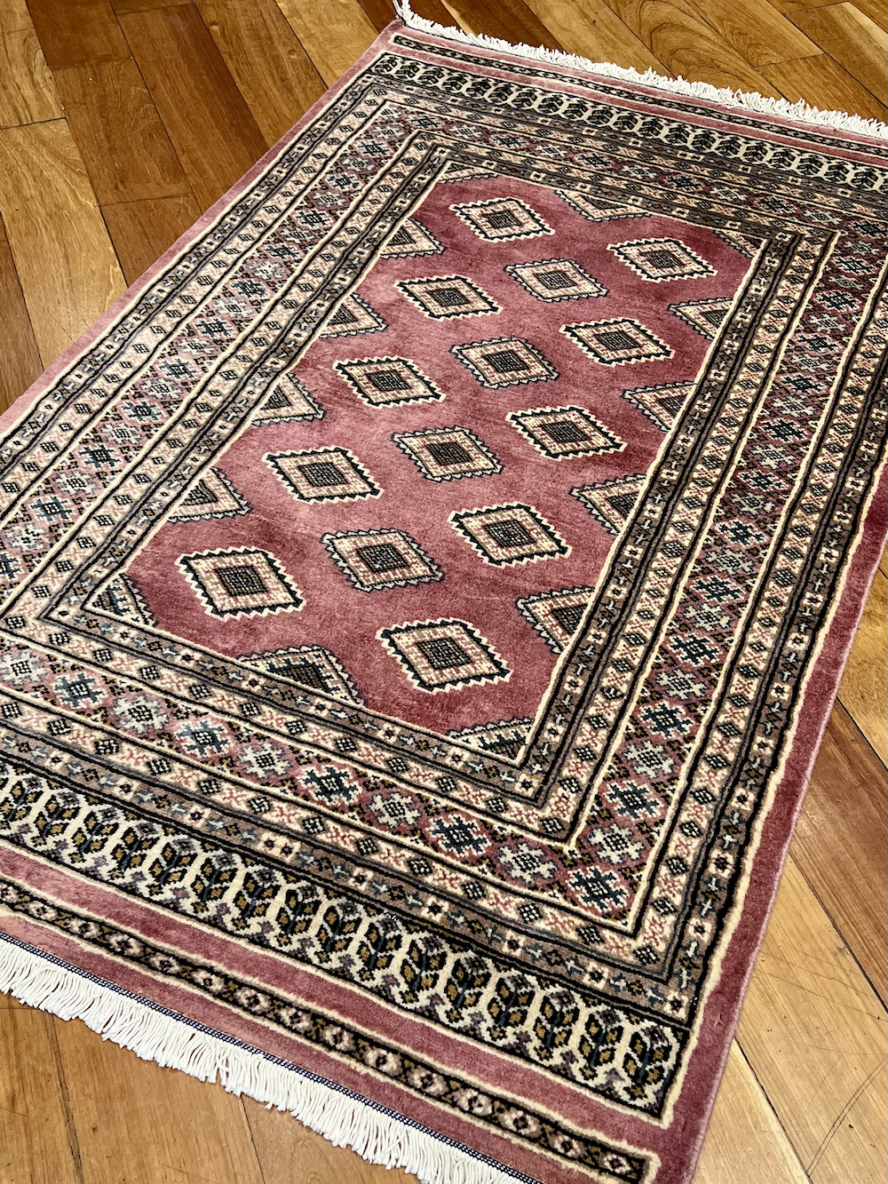 BOKHARA-C4 1.42m x 0.92m