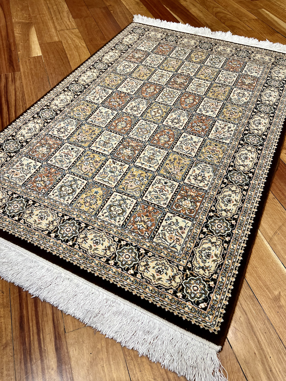 KHOOB-M 1.52m x 1.00m
