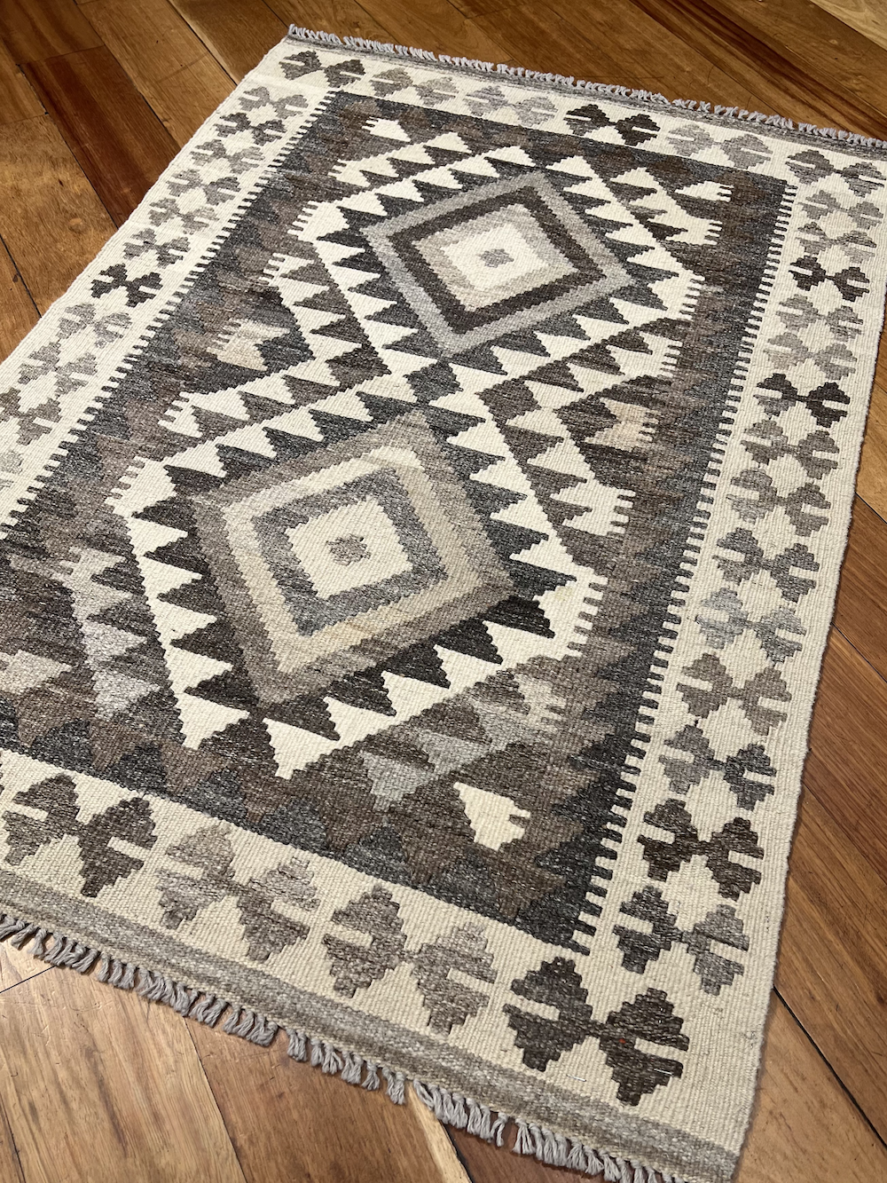 KILIM ANATOLIA-O2 1.22m x 0.82m