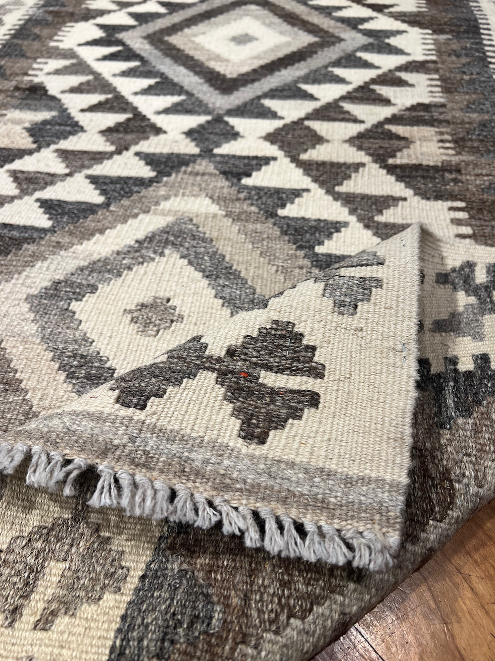 KILIM ANATOLIA-O2 1.22m x 0.82m