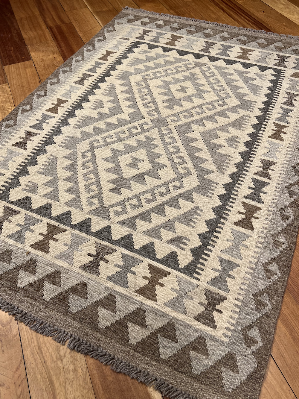 KILIM MEIMENEH-P4 1.47m x 1.03m