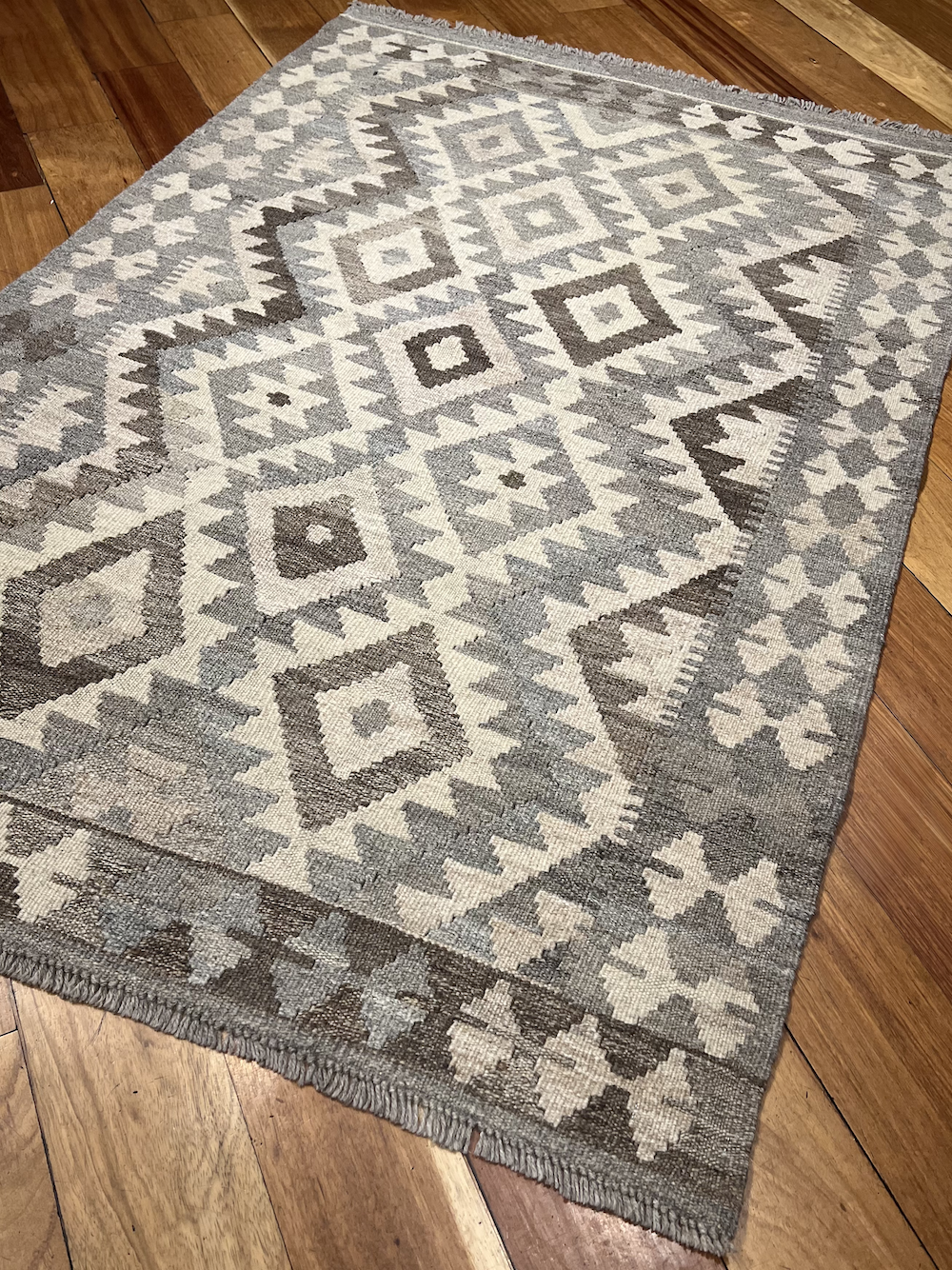 KILIM MEIMENEH-Q2 1.48m x 1.02m