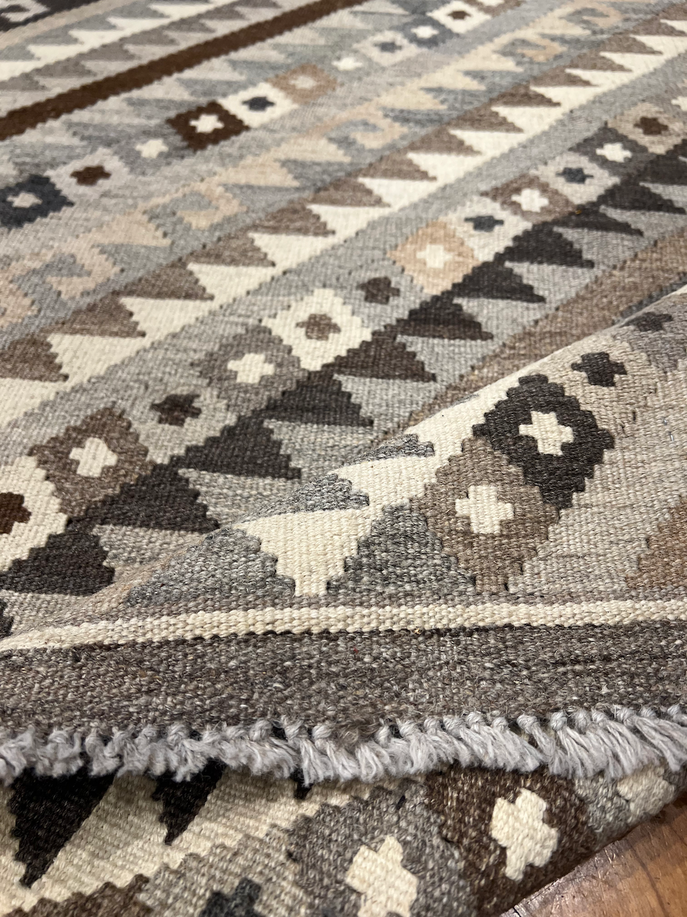 KILIM MEIMENEH-R8 1.26m x 0.89m