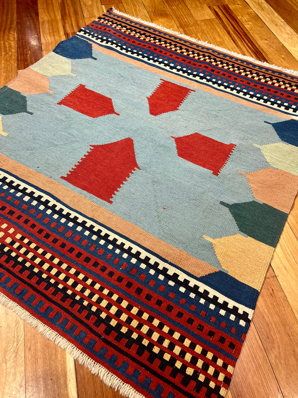 KILIM ERDEBIL-X5 1.47m x 1.28m