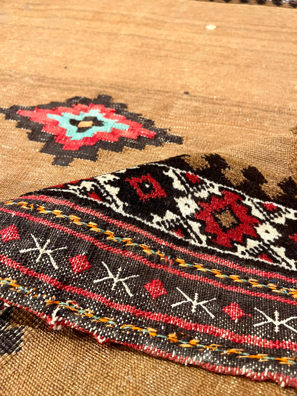 KILIM SOFREH-G 1.23m x 1.23m