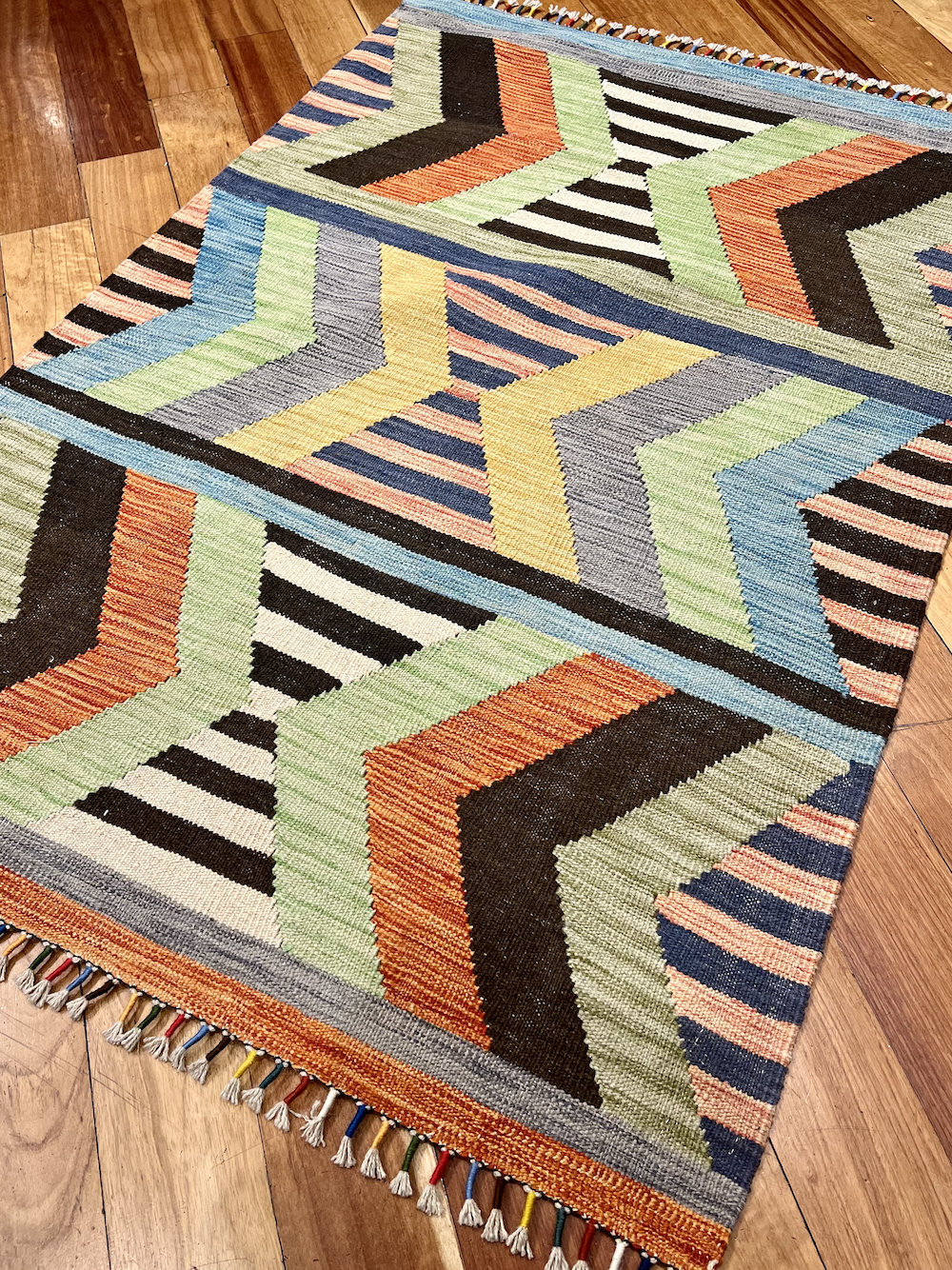 KILIM MEIMENEH-V4 1.53m x 1.07m