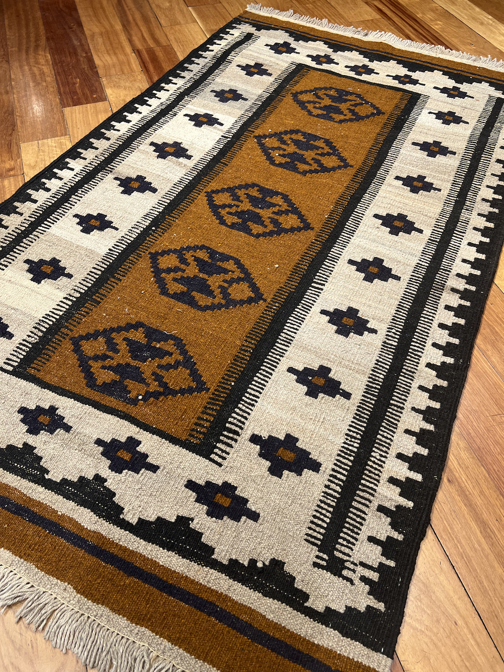 KILIM MASHAD-M 1.72m x 1.01m