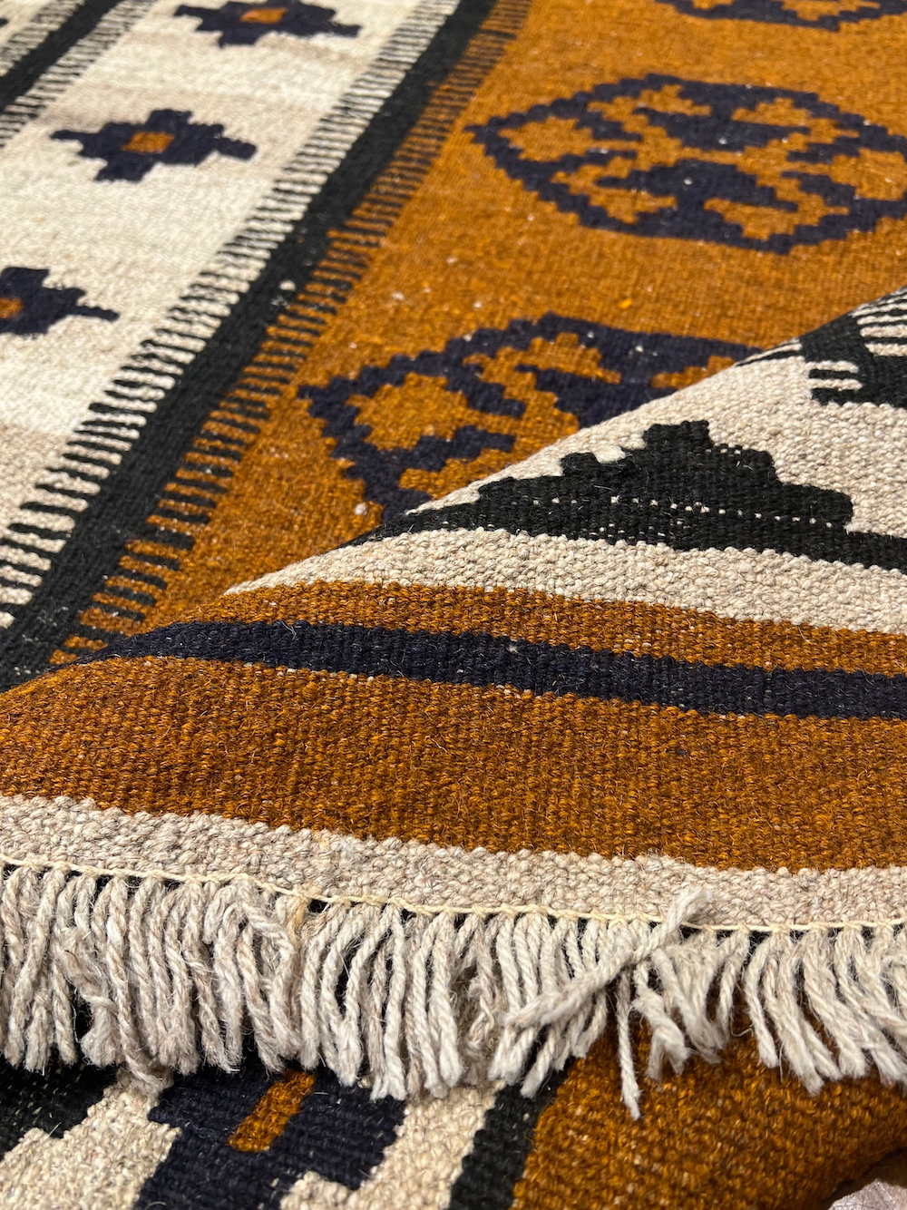 KILIM MASHAD-M 1.72m x 1.01m