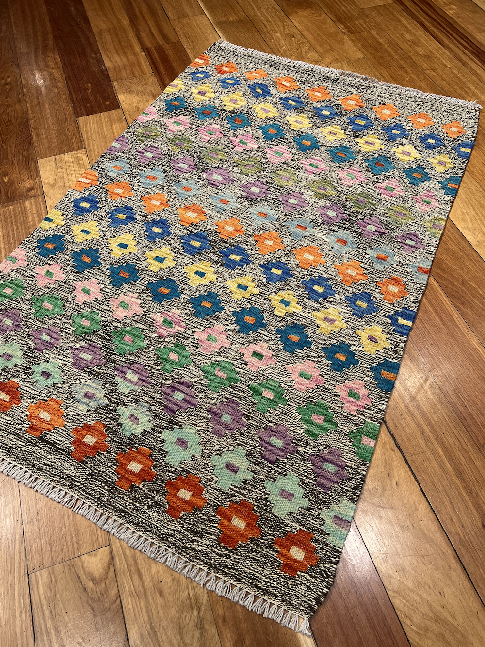 KILIM MEIMENEH-Y8 1.25m x 0.80m